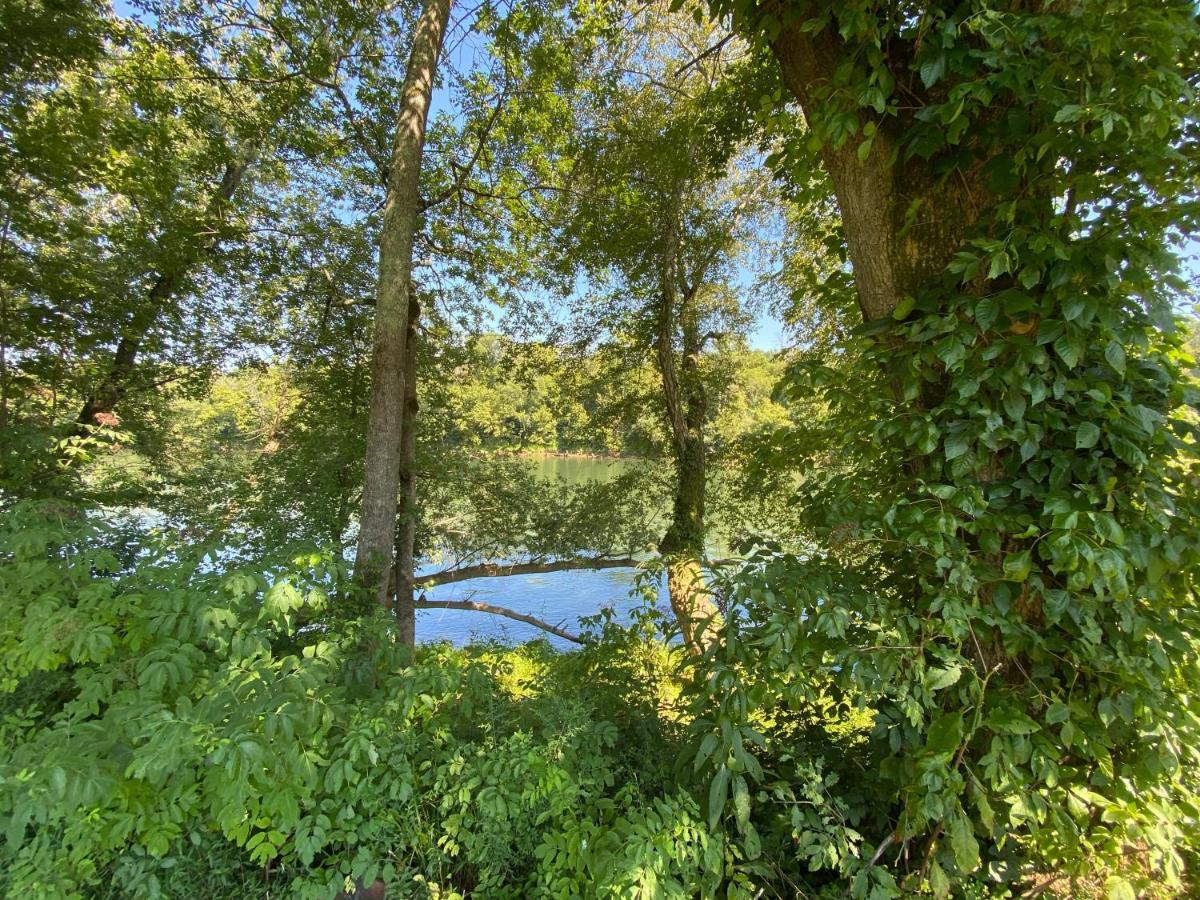 Riverfront Lodge Burkesville Exteriör bild